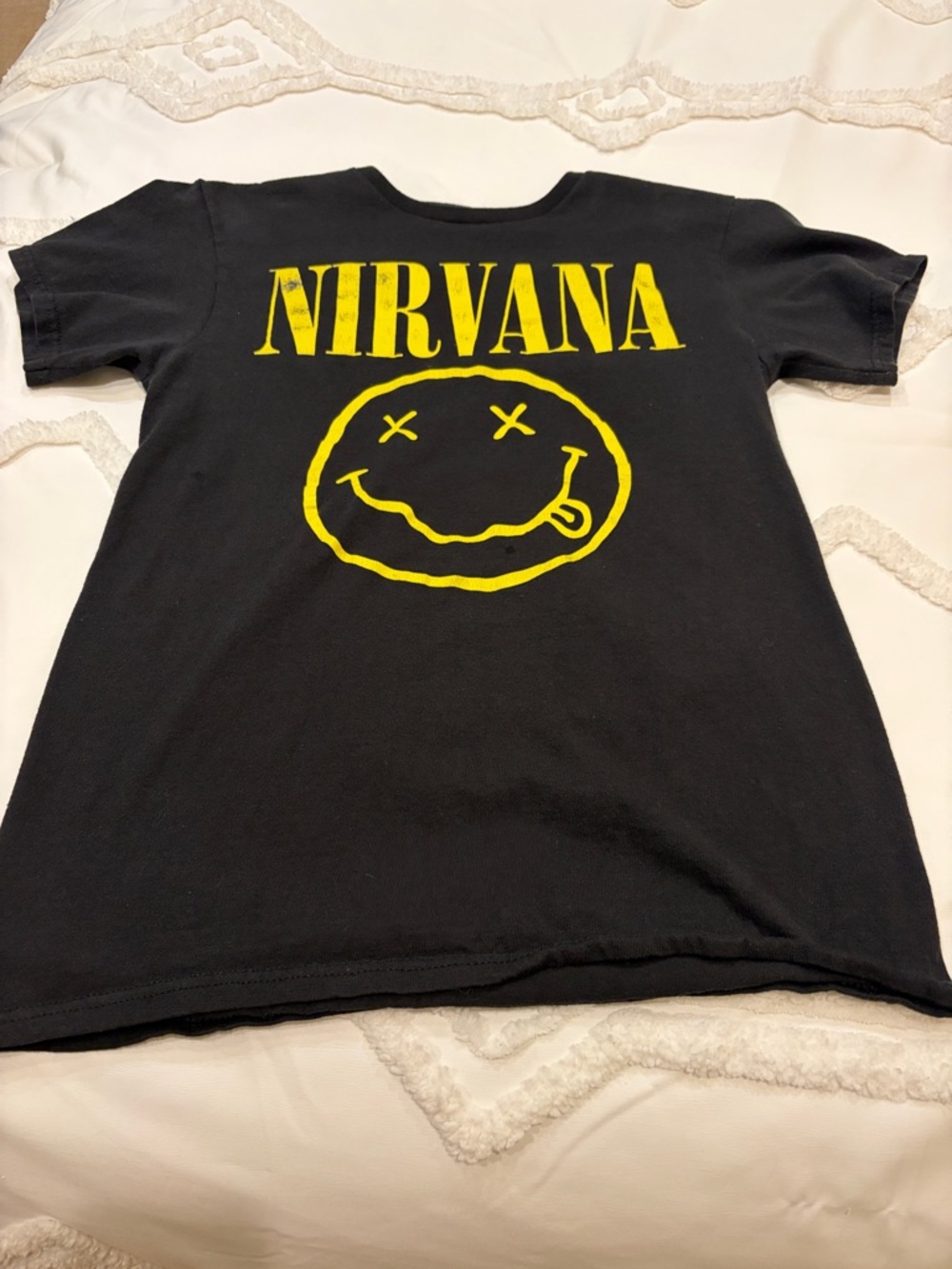 Nirvana Smiley Face Black Band Tee Grunge Rock Kurt Cobain Cotton Sz S - Picture 4 of 5